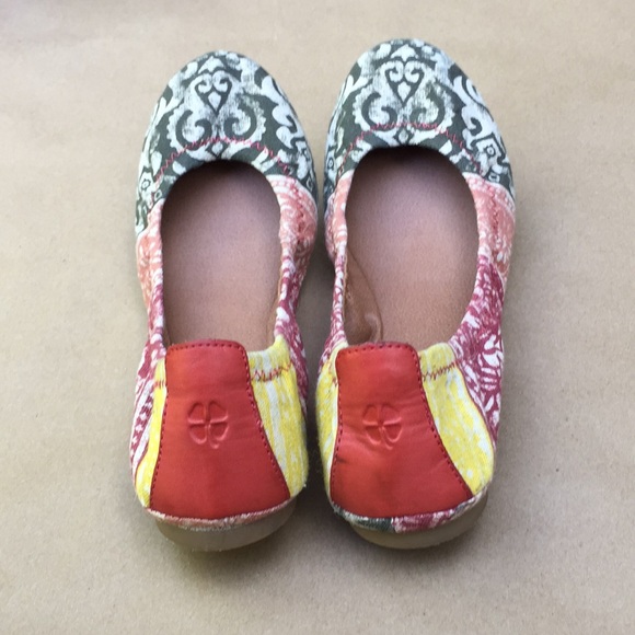 Lucky Brand Paisley Flats - Picture 3 of 4